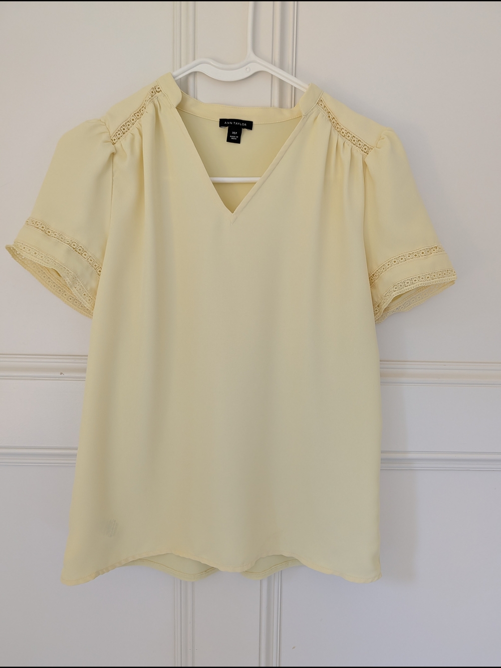 Ann Taylor Light Yellow V-Neck Lace Sleeve Blouse